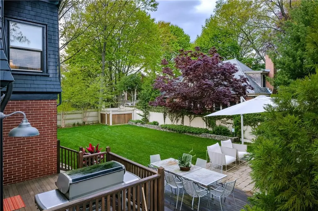 560 Angell Street Providence RI 02906