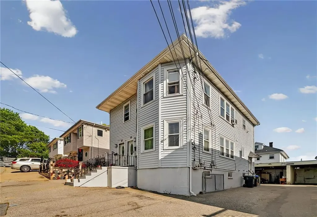 30 Toronto Avenue Providence RI 02905