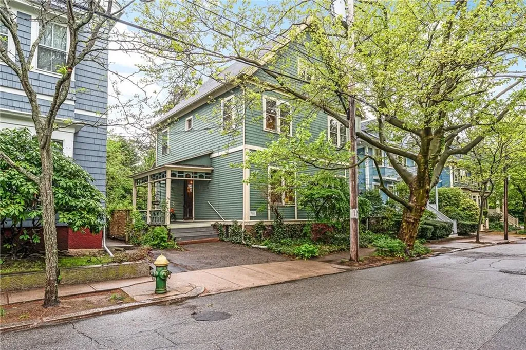 60 Barnes Street Providence RI 02906