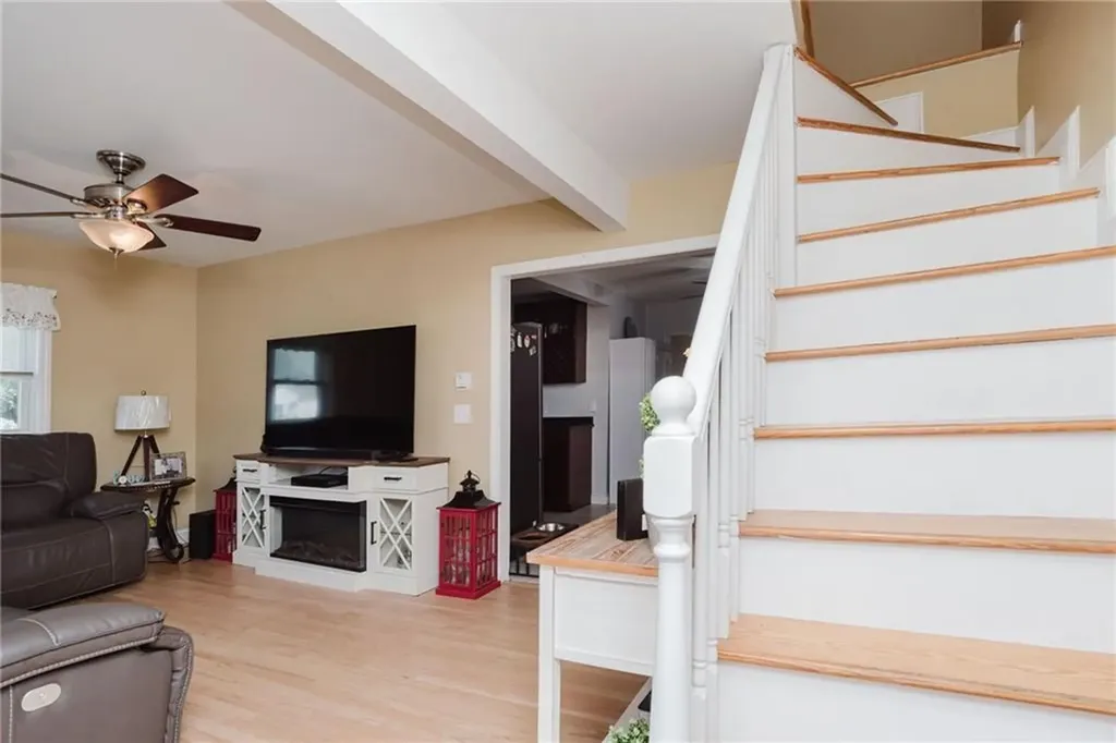 73 Manton Street Pawtucket RI 02861