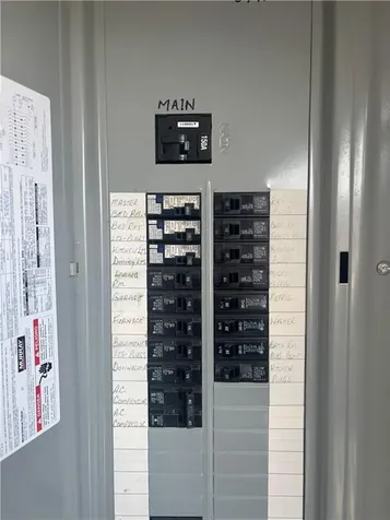 7 Dale Avenue Cranston RI 02910