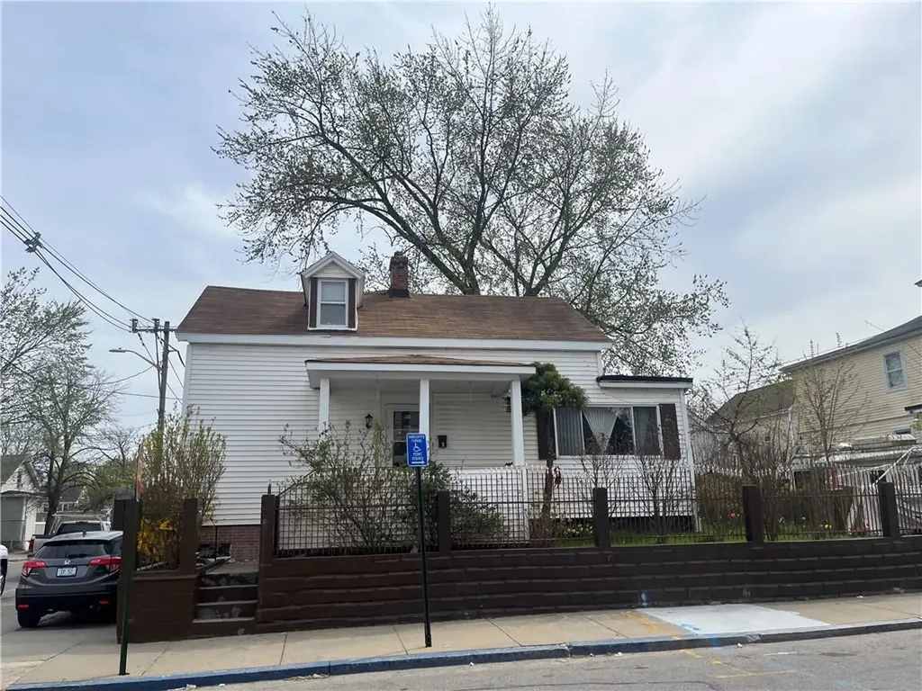 166 Gallup Street Providence RI 02905