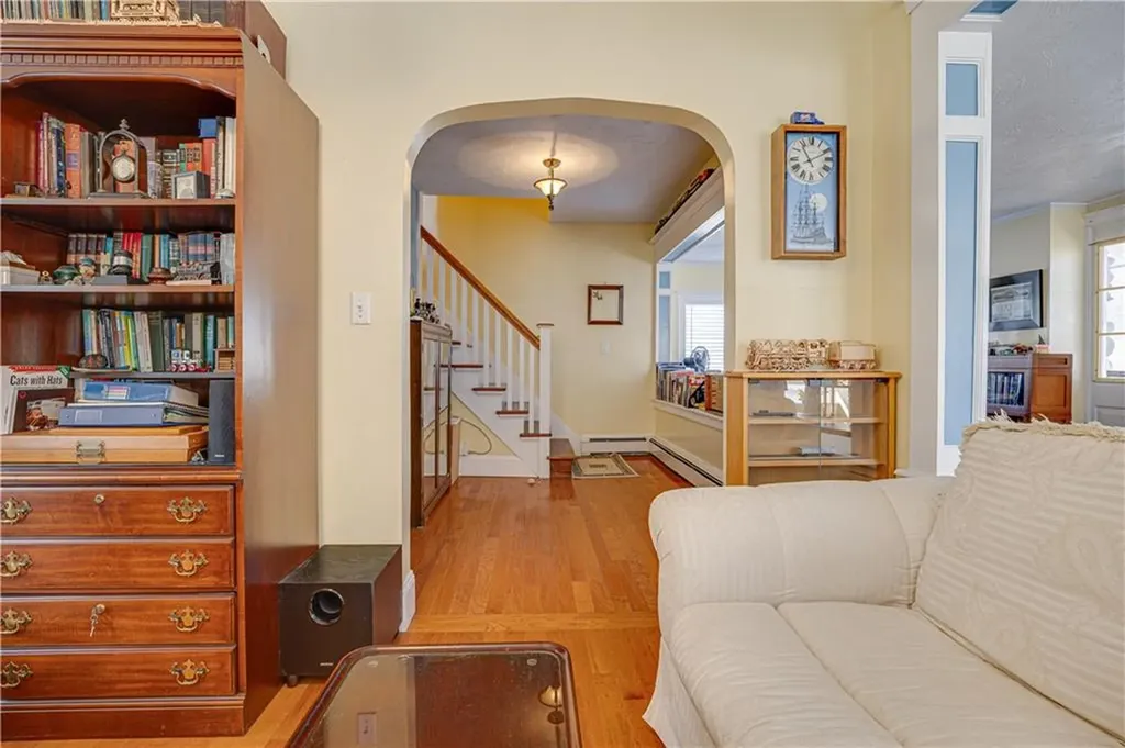173 Oregon Avenue Woonsocket RI 02895