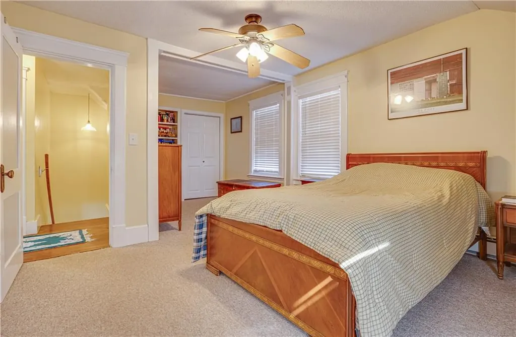 173 Oregon Avenue Woonsocket RI 02895