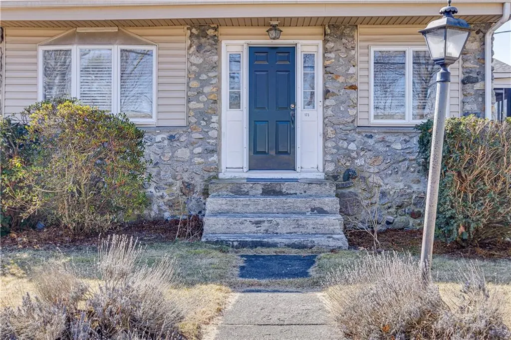 173 Oregon Avenue Woonsocket RI 02895