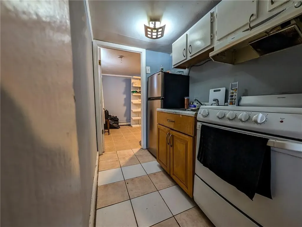 159 Warren Avenue Pawtucket RI 02860