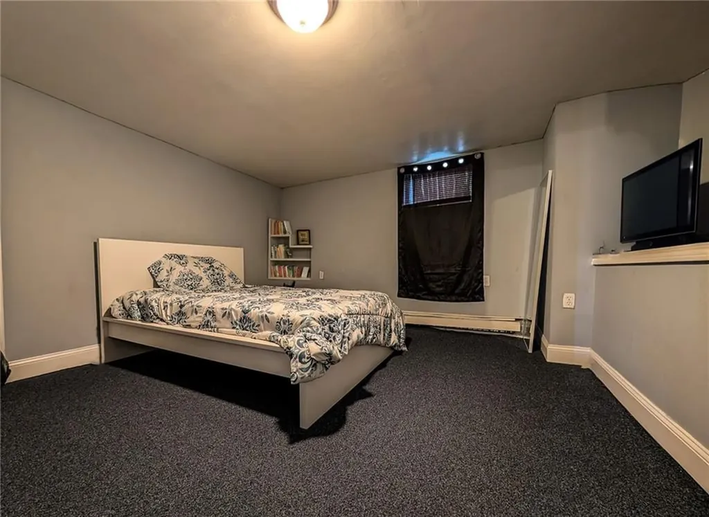 159 Warren Avenue Pawtucket RI 02860