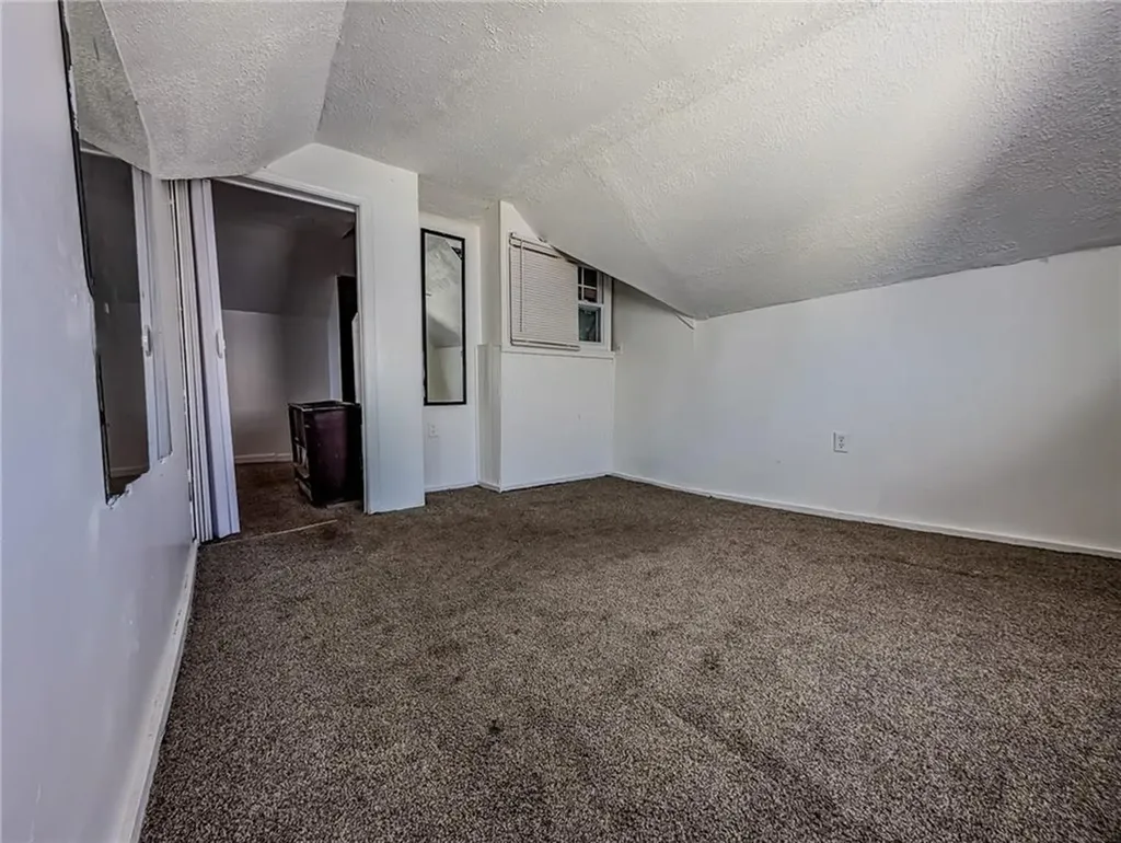 159 Warren Avenue Pawtucket RI 02860
