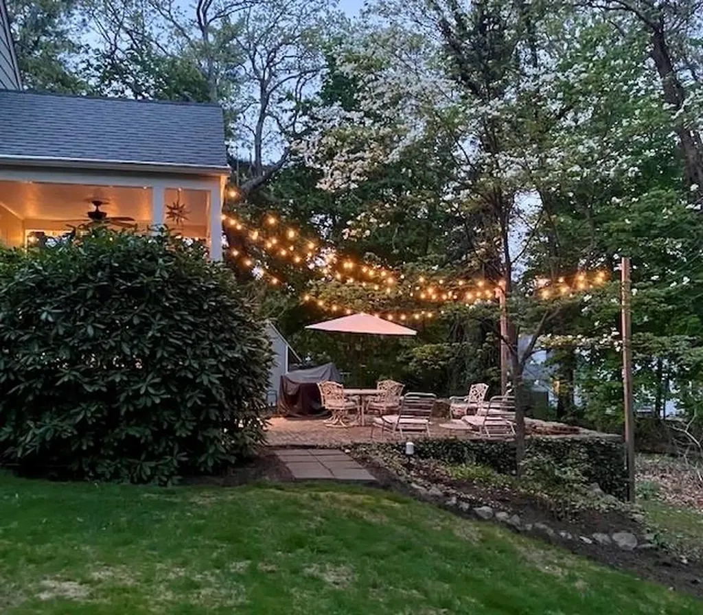 251 Crestwood Road Warwick RI 02886