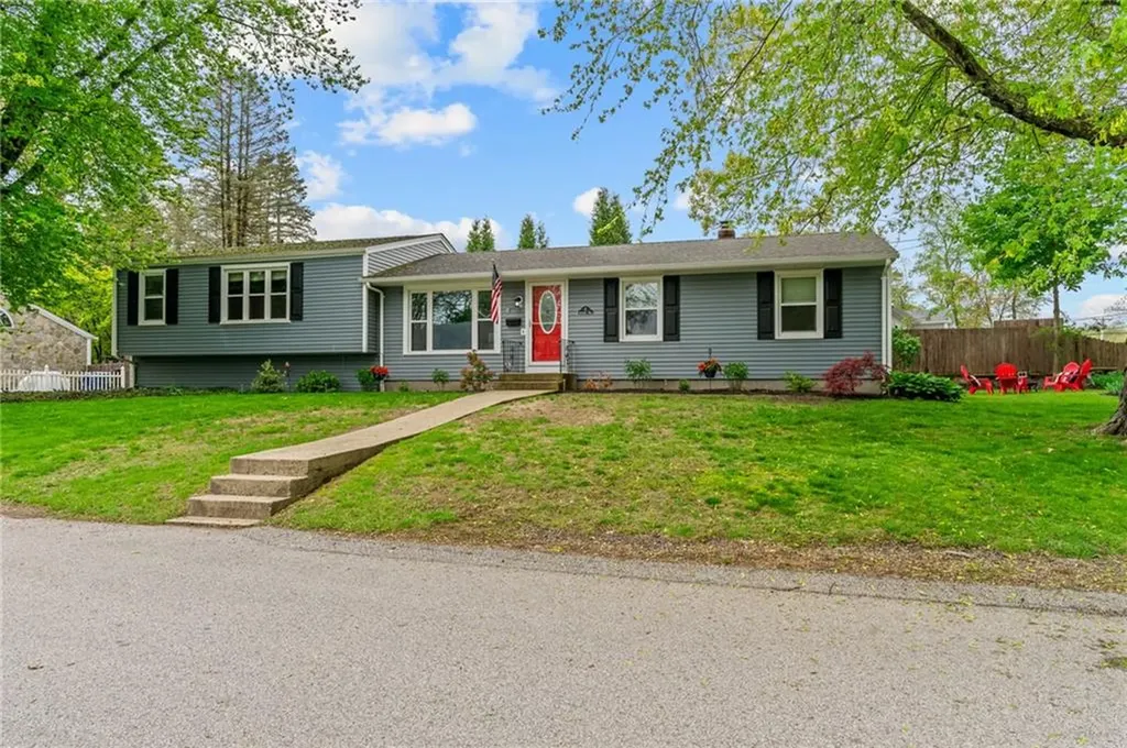 5 Cononchet Trail East Greenwich RI 02818