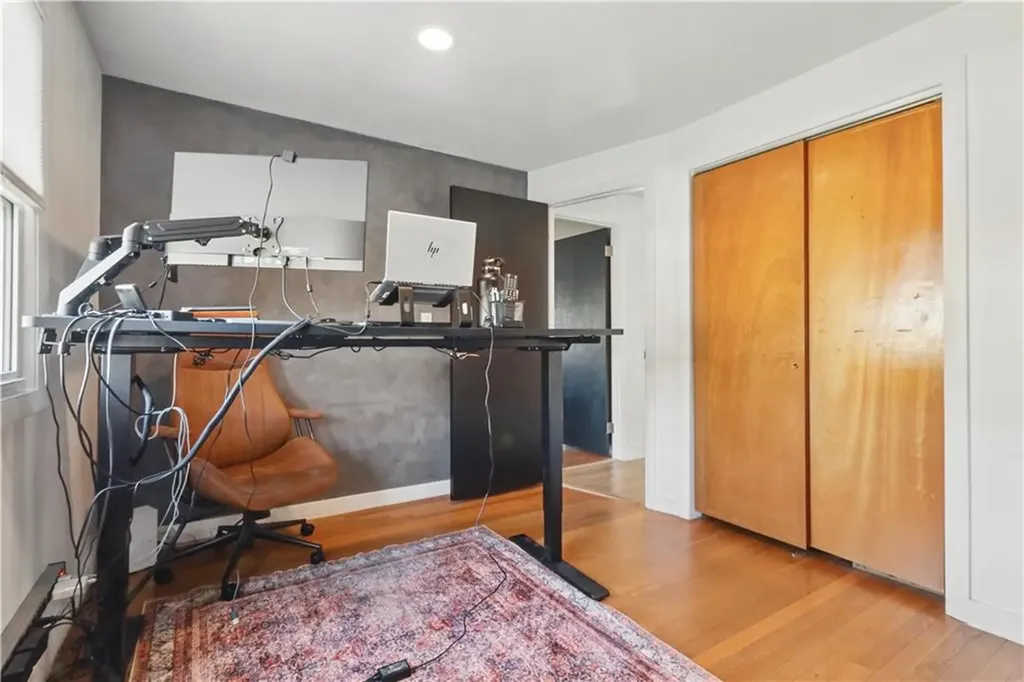 102 Julian Road Warwick RI 02889