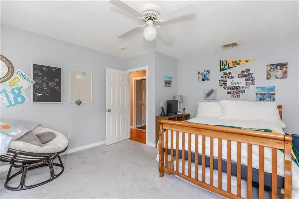 50 Thunder Trail Cranston RI 02921