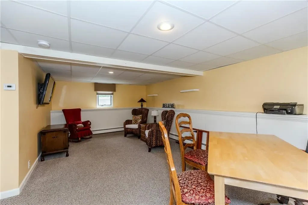50 Thunder Trail Cranston RI 02921