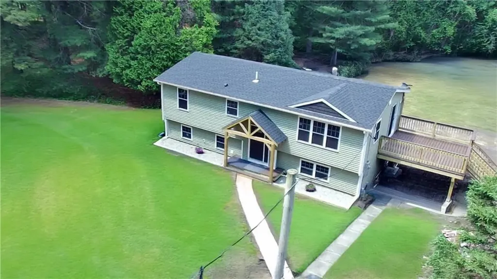 112 Cranberry Ridge Road Glocester RI 02857