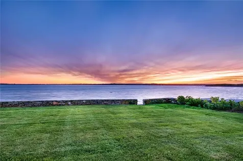 19 Taylor's Lane S Little Compton RI 02837