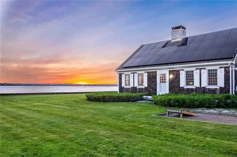 19 Taylor's Lane S Little Compton RI 02837