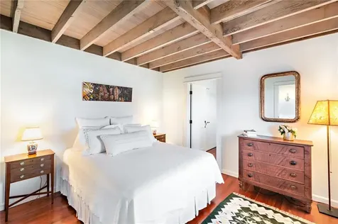 19 Taylor's Lane S Little Compton RI 02837