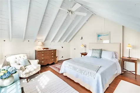 19 Taylor's Lane S Little Compton RI 02837