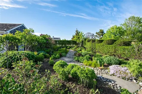 19 Taylor's Lane S Little Compton RI 02837