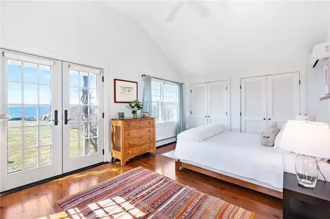 19 Taylor's Lane S Little Compton RI 02837