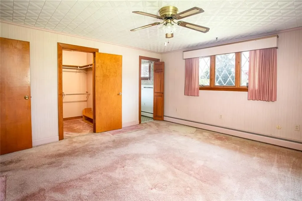 74 Kenyon Road Tiverton RI 02878