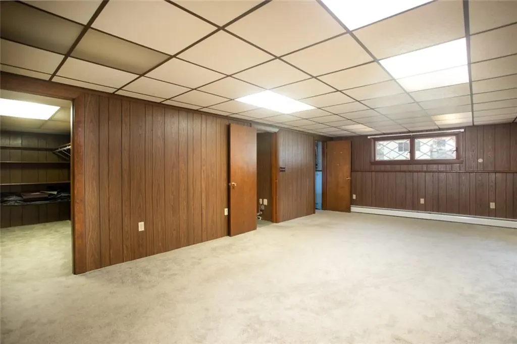 74 Kenyon Road Tiverton RI 02878