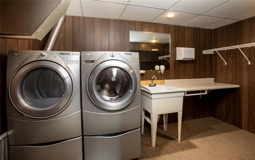 74 Kenyon Road Tiverton RI 02878