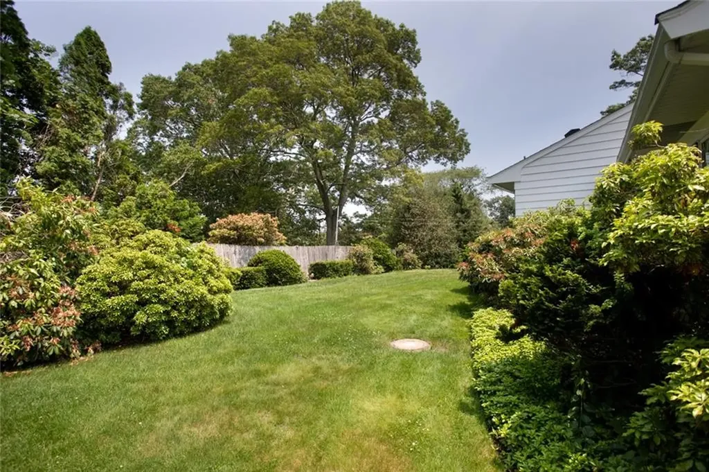 74 Kenyon Road Tiverton RI 02878