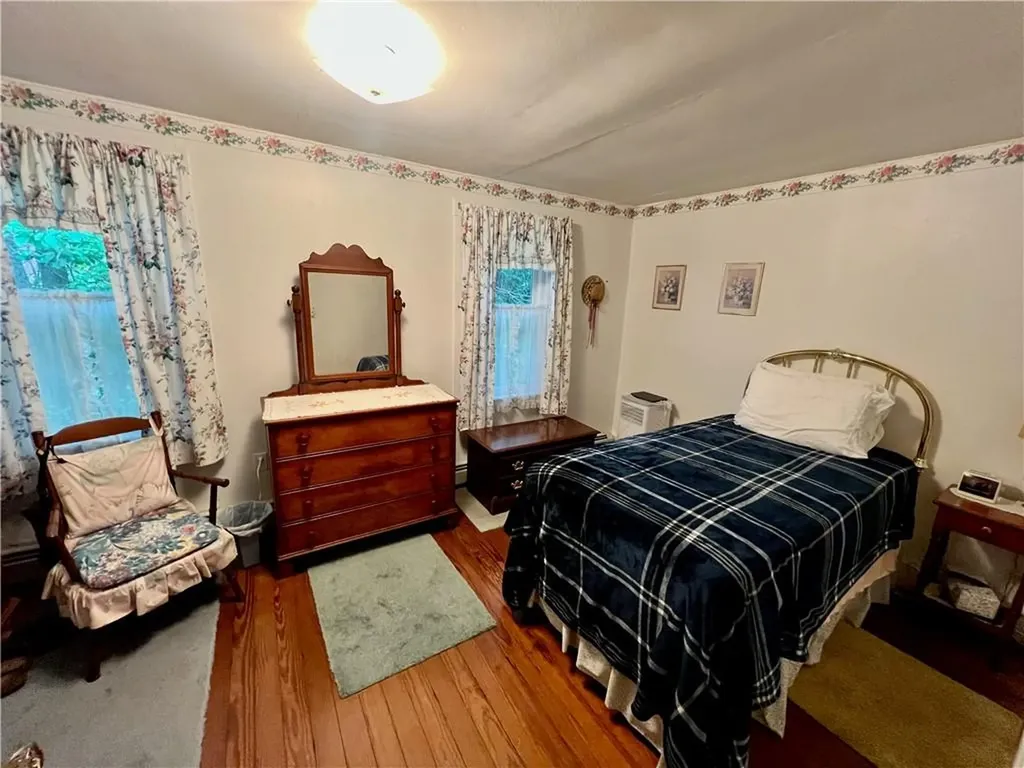 66 Rear Beach Street Warren RI 02885