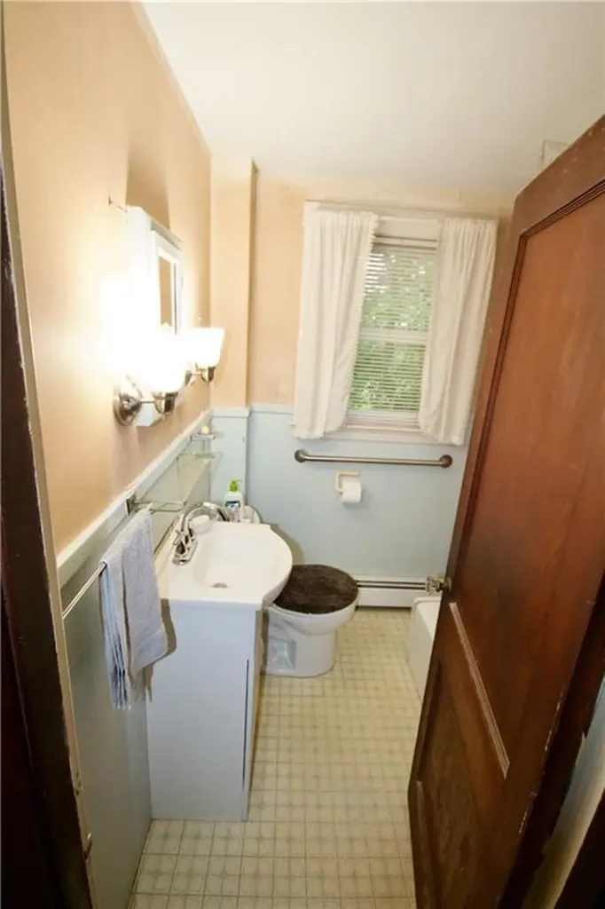 66 Rear Beach Street Warren RI 02885