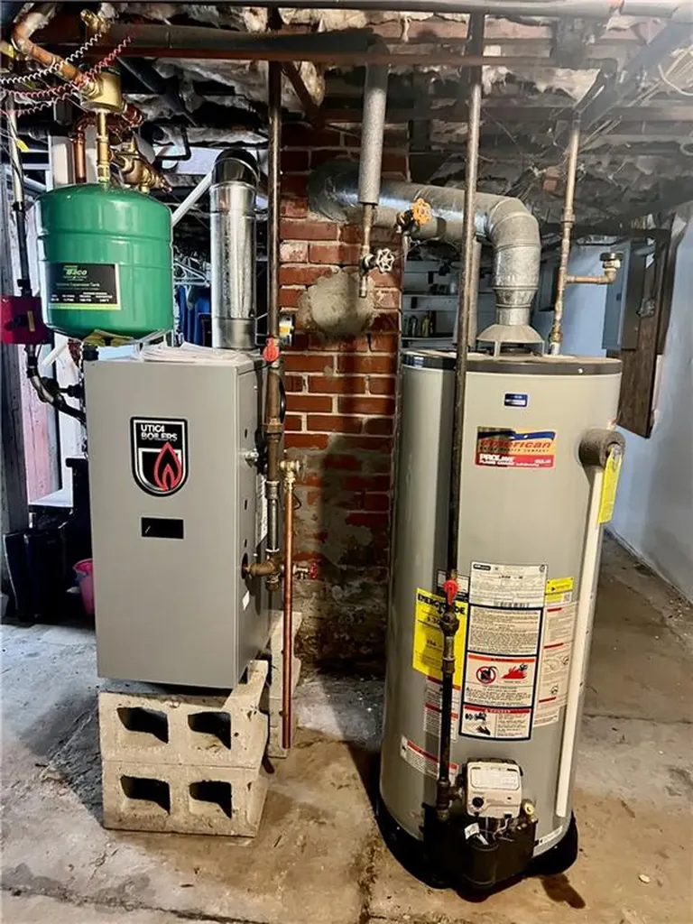 66 Rear Beach Street Warren RI 02885