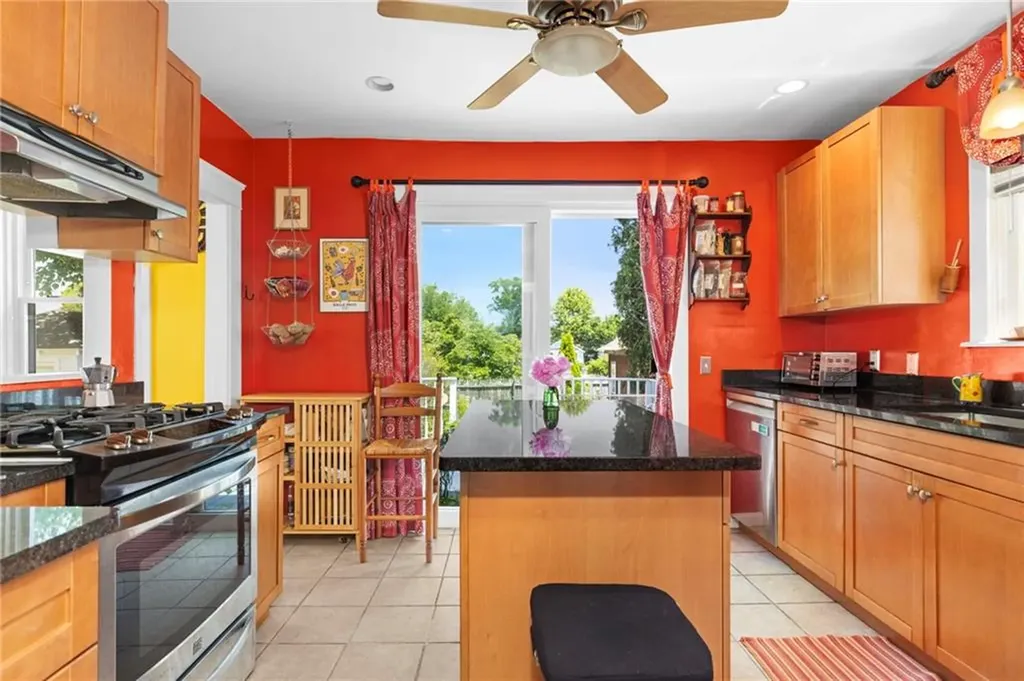 161 Ferncrest Avenue Cranston RI 02905