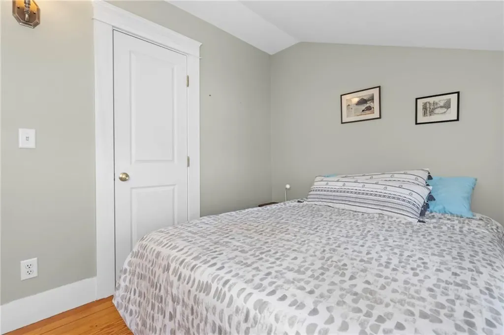 161 Ferncrest Avenue Cranston RI 02905