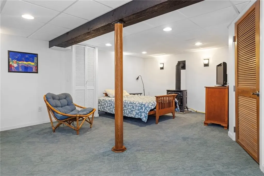 161 Ferncrest Avenue Cranston RI 02905