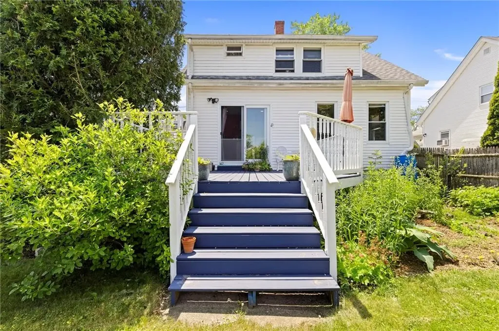 161 Ferncrest Avenue Cranston RI 02905