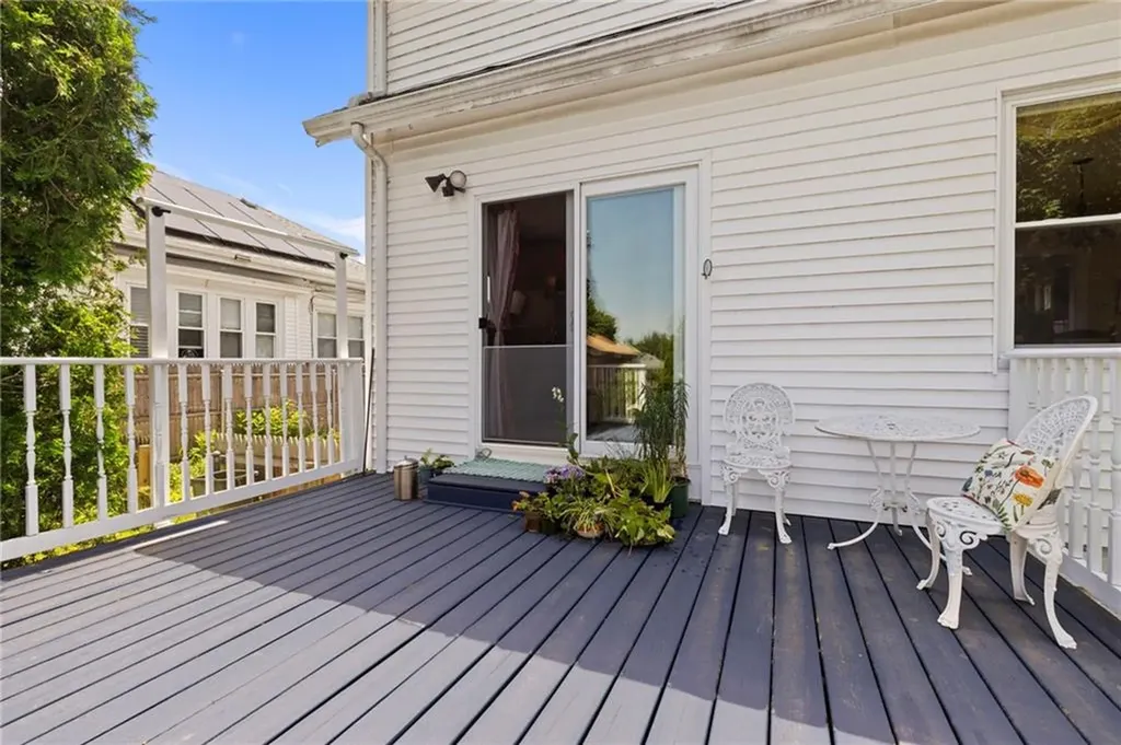 161 Ferncrest Avenue Cranston RI 02905