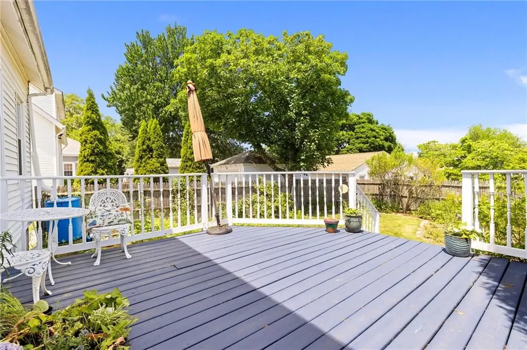161 Ferncrest Avenue Cranston RI 02905