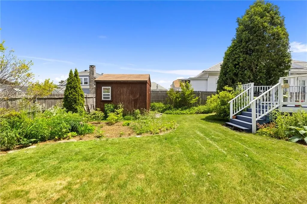 161 Ferncrest Avenue Cranston RI 02905