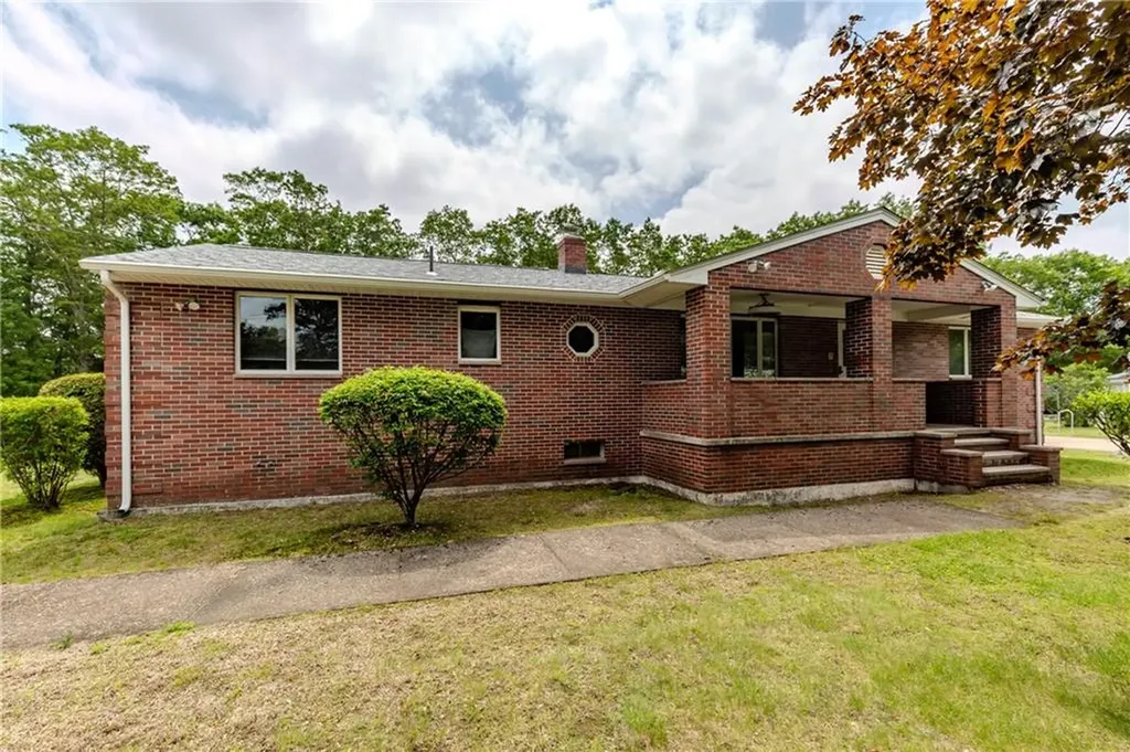 10 Lantern Road Smithfield RI 02917