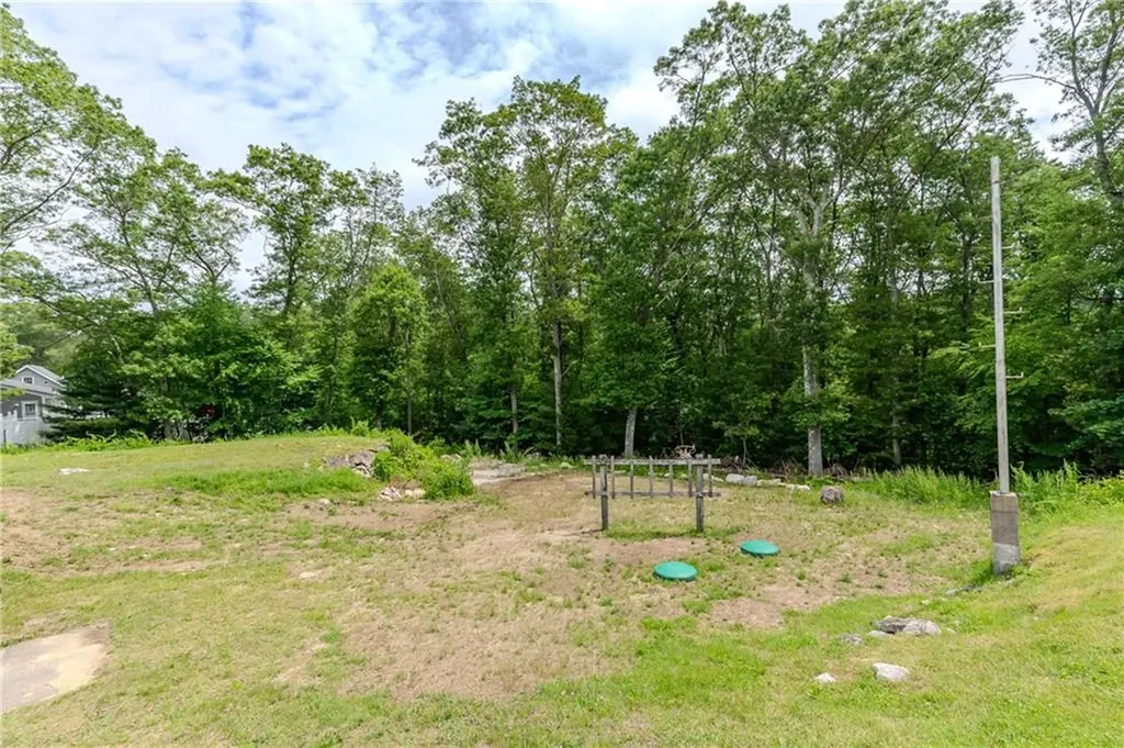 10 Lantern Road Smithfield RI 02917