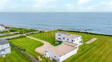 2 Green Hill Avenue South Kingstown RI 02879