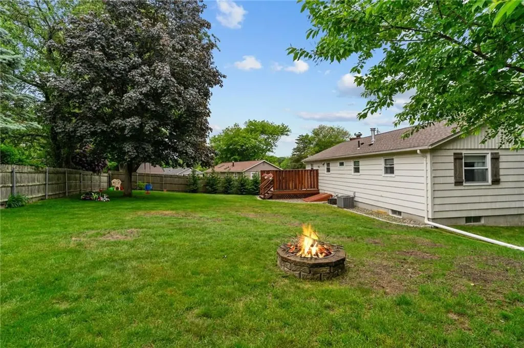 49 Deerfield Drive West Warwick RI 02893