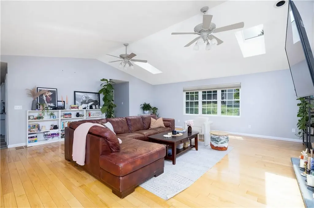 17 Gilcrest Drive West Warwick RI 02893