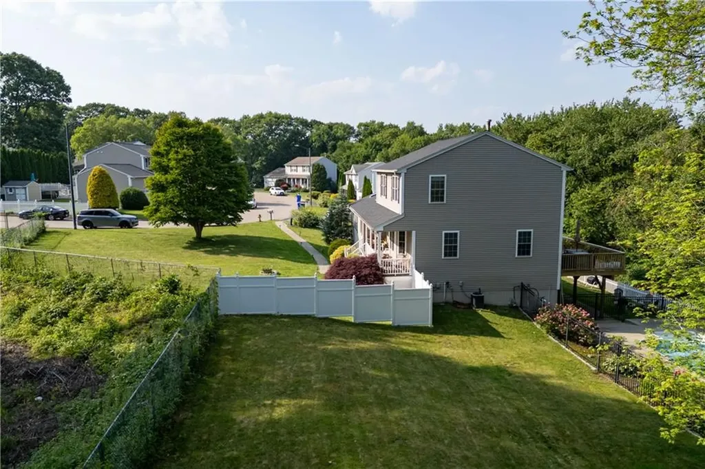 17 Gilcrest Drive West Warwick RI 02893