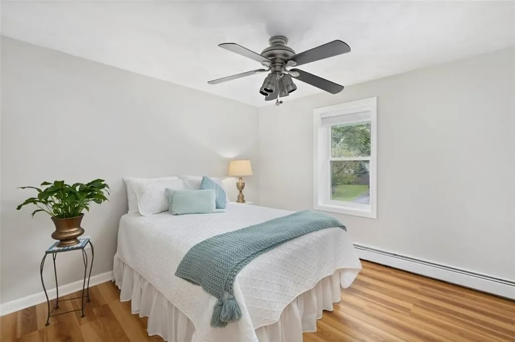 9 Daisy Court Cranston RI 02920