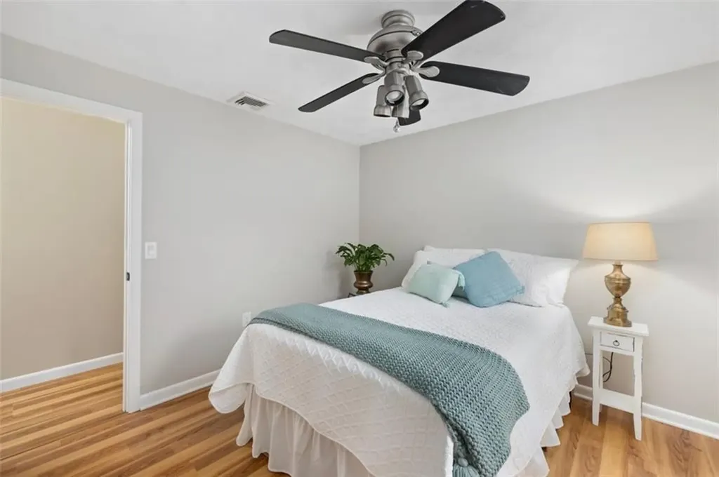 9 Daisy Court Cranston RI 02920