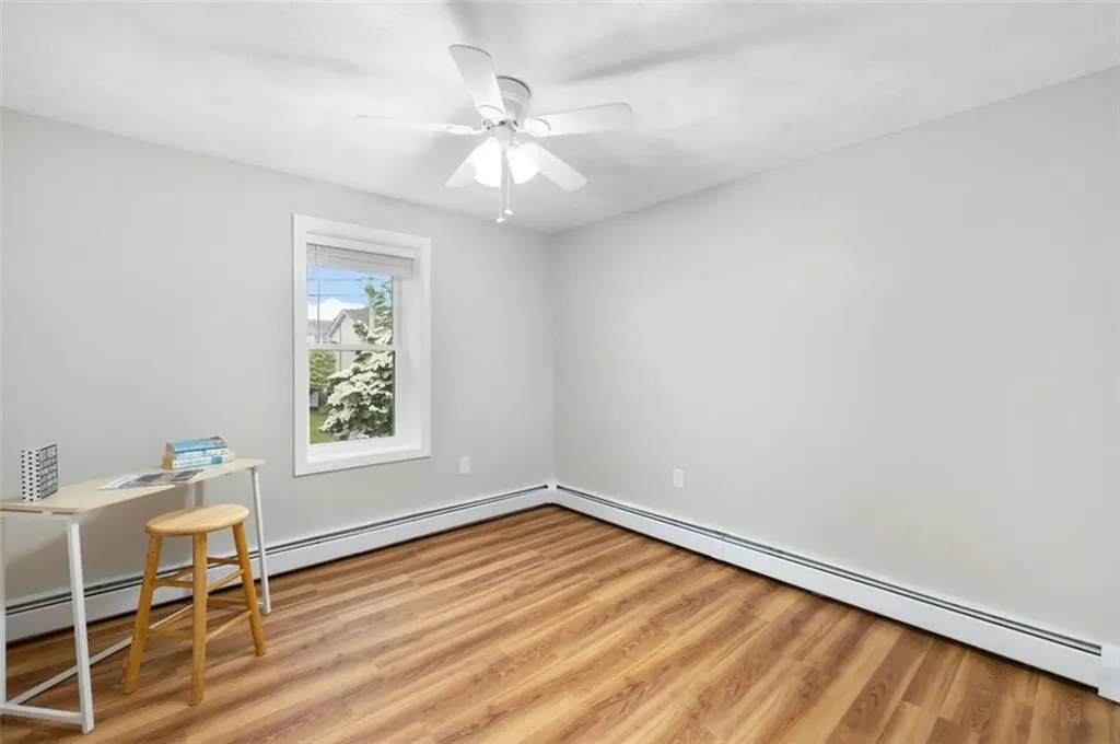 9 Daisy Court Cranston RI 02920