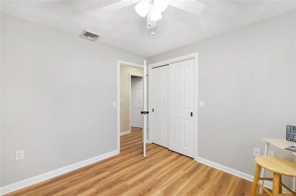 9 Daisy Court Cranston RI 02920