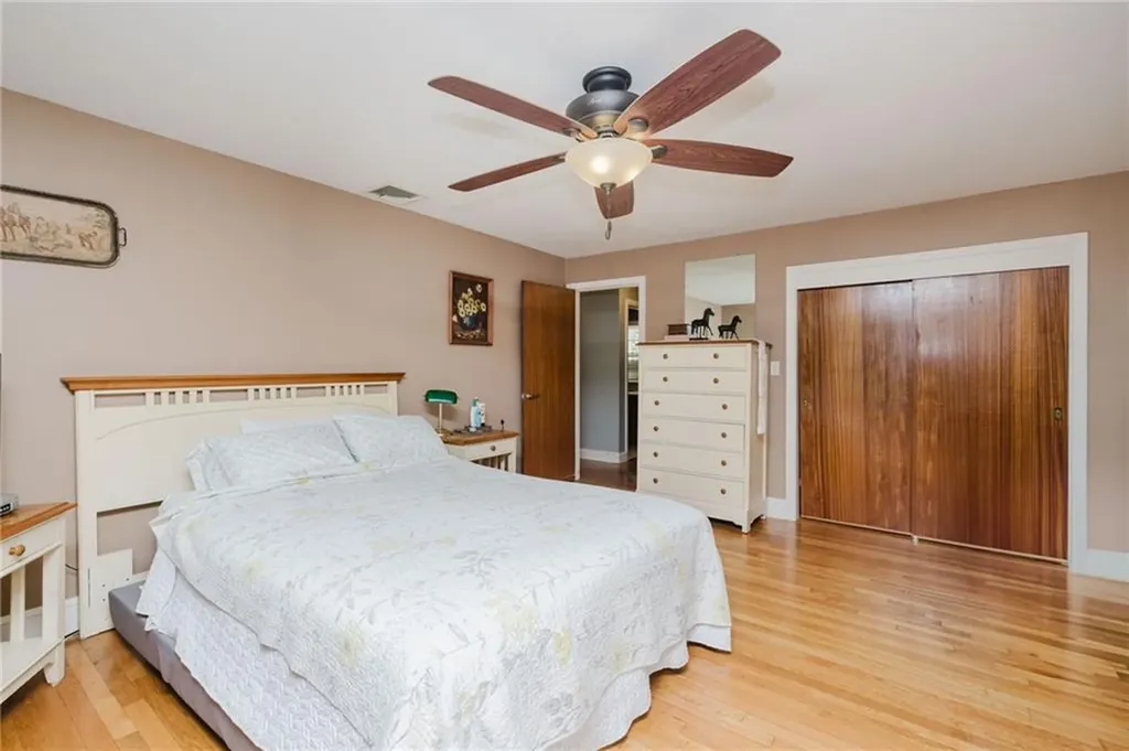 35 Williams Street Lincoln RI 02865