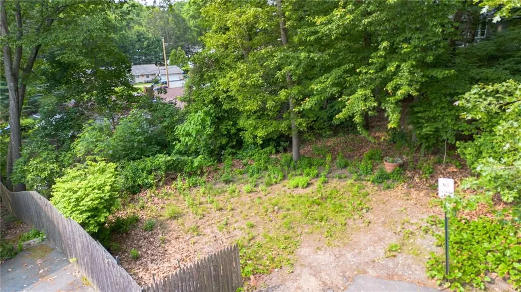 35 Williams Street Lincoln RI 02865